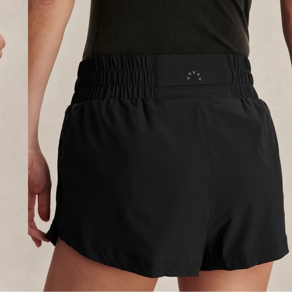 Kallin Running Short 1.5" - Picture 2 of 6